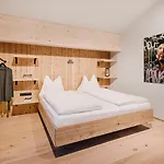 Bleibt Alpine Apart-hotel 4*