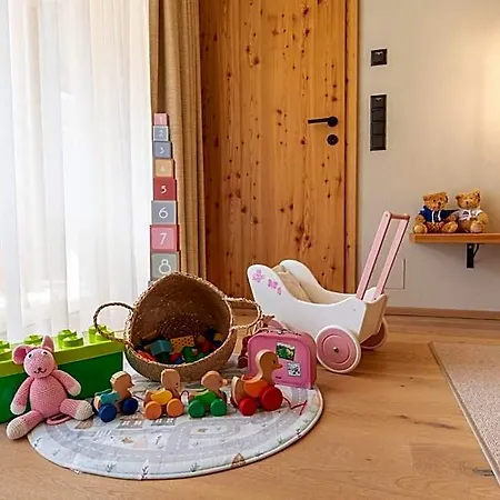 Bleibt Alpine Aparthotel 4*